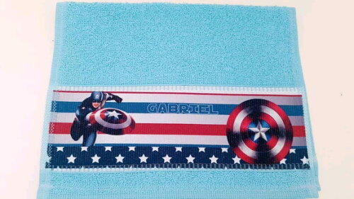 Kit escolar capitão América