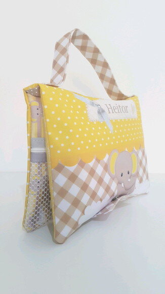 Kit higiene do bebê- Porta fraldas e lenço umedecido