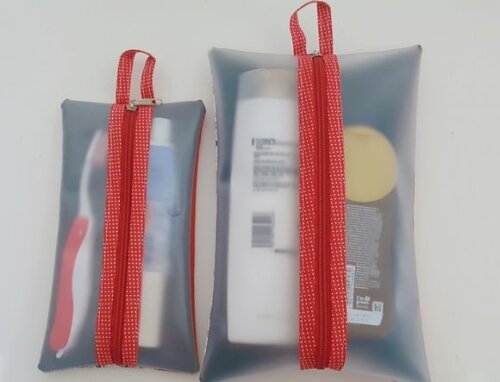 kit necessaire impermeável - itens de higiene pessoal