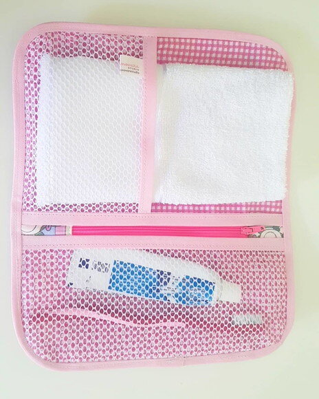 Necessaire - Porta Escova de Dente e Toalha