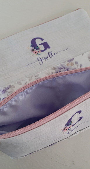 Necessaire G personalizada - Lilás