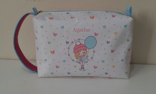 Necessaire G personalizada - menina e balão