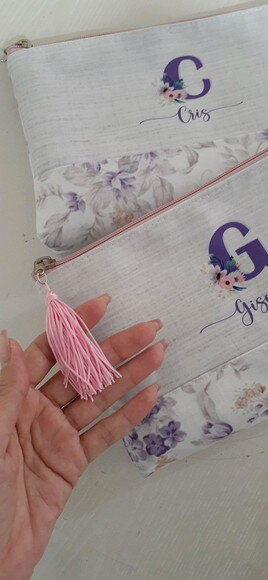 Necessaire G personalizada - Lilás