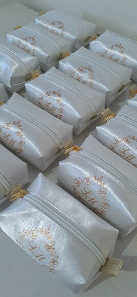 Necessaire mini box - branco e dourado