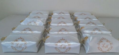Necessaire mini box - branco e dourado
