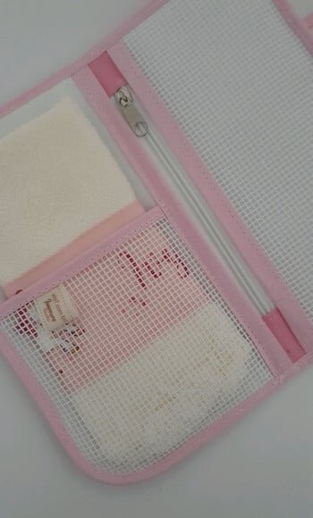 Necessaire para kit higiene com toalha