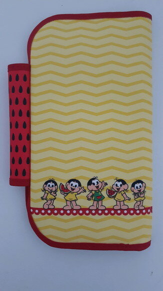 Necessaire para kit higiene com toalha