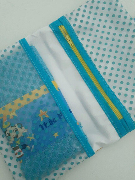 Necessaire para kit higiene com toalha