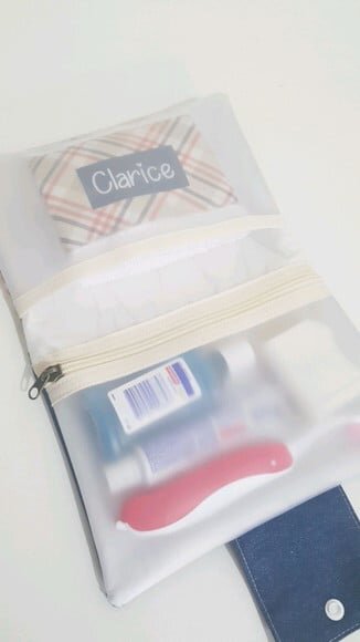 Necessaire para kit higiene com toalha