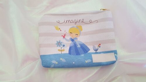 Necessaire personalizada Princesa