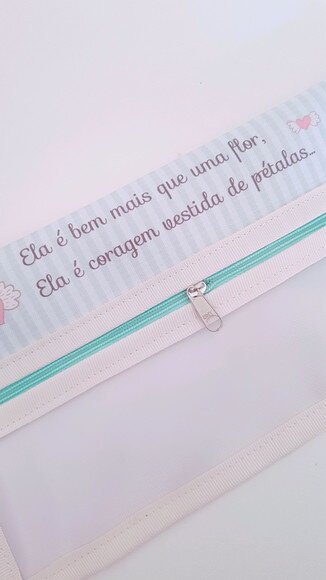 Necessaire porta escova de dente