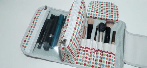 Necessaire porta maquiagem