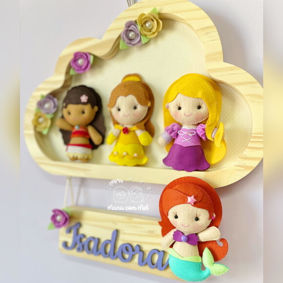 Enfeite de Porta Nuvem Pinus Princesas