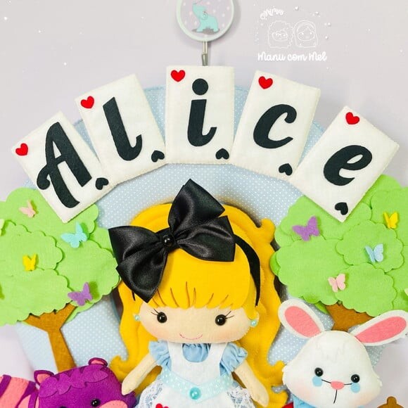 Enfeite de Porta Maternidade Alice no País das Maravilhas