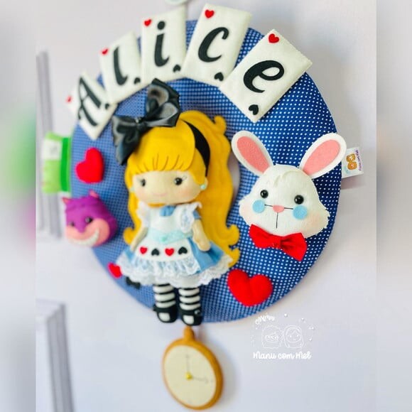 Enfeite de Porta Maternidade Alice no País das Maravilhas