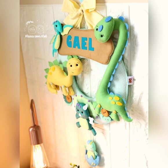 Enfeite de Porta Maternidade Dinossauros