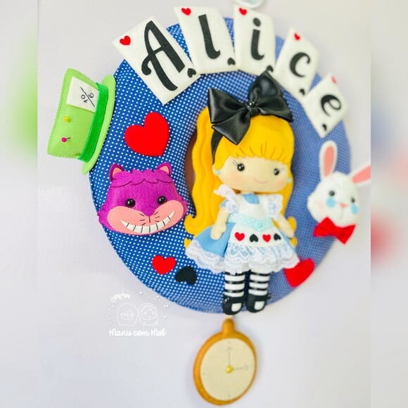 Enfeite de Porta Maternidade Alice no País das Maravilhas