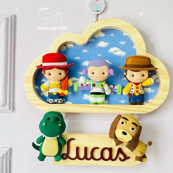 Enfeite de Porta Nuvem Pinus Toy Story