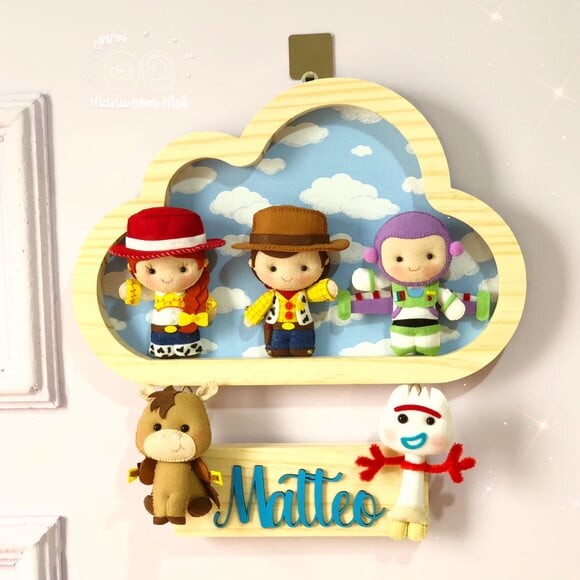 Enfeite de Porta Nuvem Pinus Toy Story