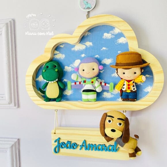 Kit Móbile + Enfeite de Porta Madeira Pinus Toy Story