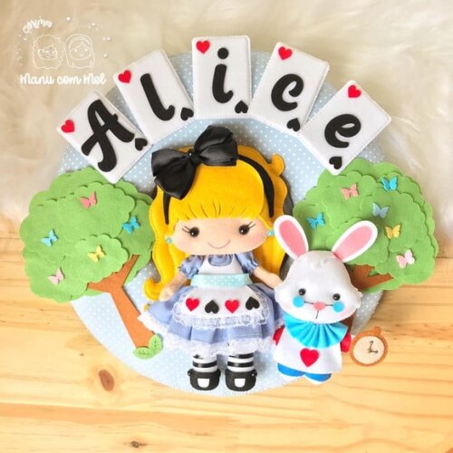 Enfeite de Porta Maternidade Alice no País das Maravilhas