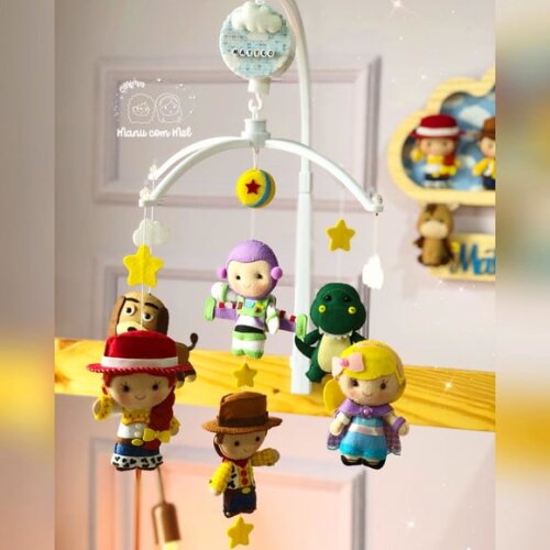 Kit Enfeite de Porta + Móbile de Berço Toy Story