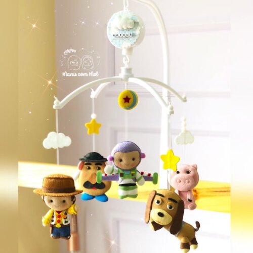 Móbile Musical Toy Story