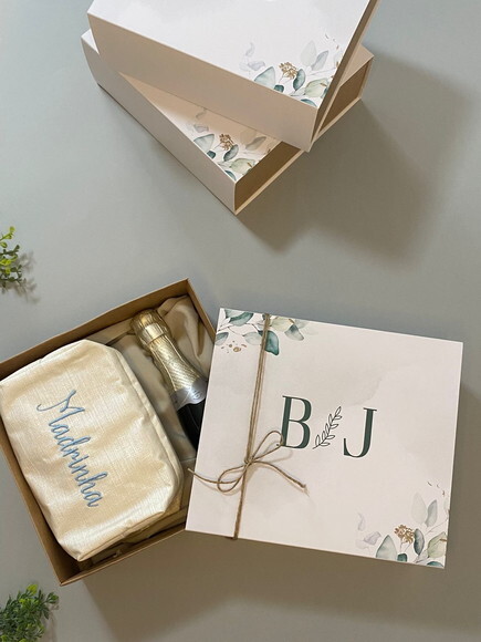 Caixa Padrinhos, Batizado, Formatura, Empresas 22x20x8cm