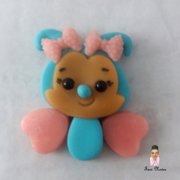 Aplique borboleta biscuit