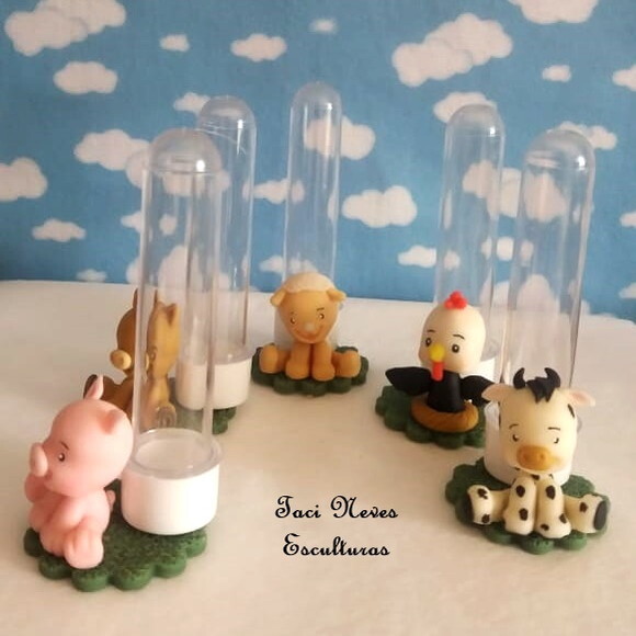 Kit 20 tubetes lembrancinha e topo de bolo fazendinha menino