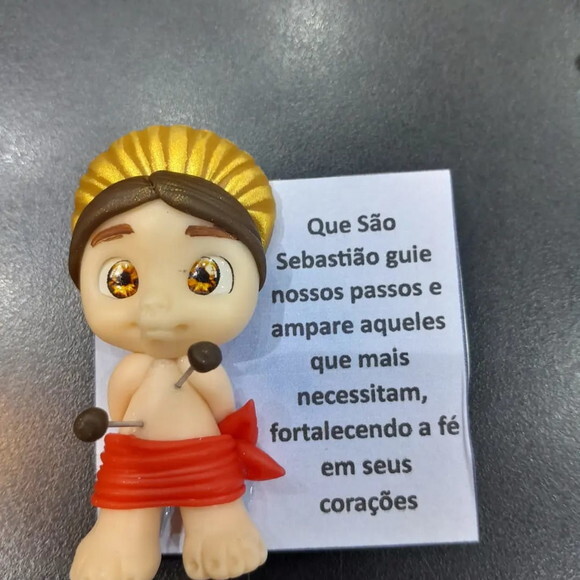 Lembrancinha Imã Santinho em Porcelana Fria com Mensagem