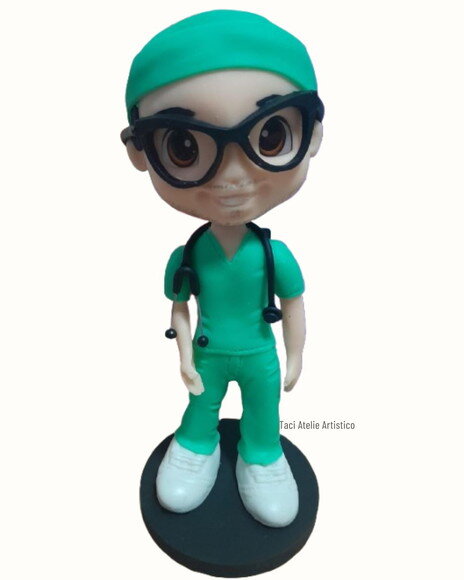 Boneco Caricatura Fofinho com Cabeça Redonda | Presente em B
