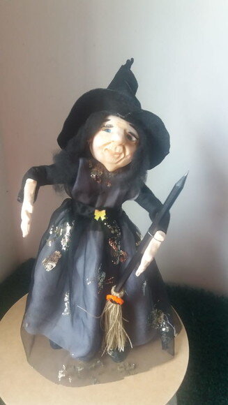 Bruxa Articulável Decorativa Halloween 30cm