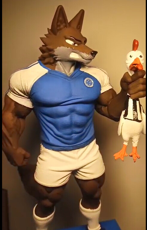 Mascote Raposão 28 cm de altura