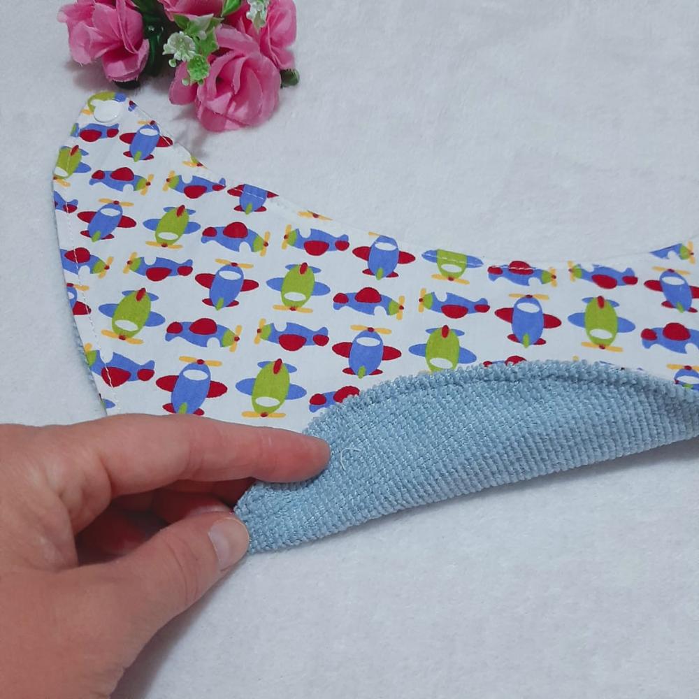 Conjunto babeiros bandana e babitas Aviões