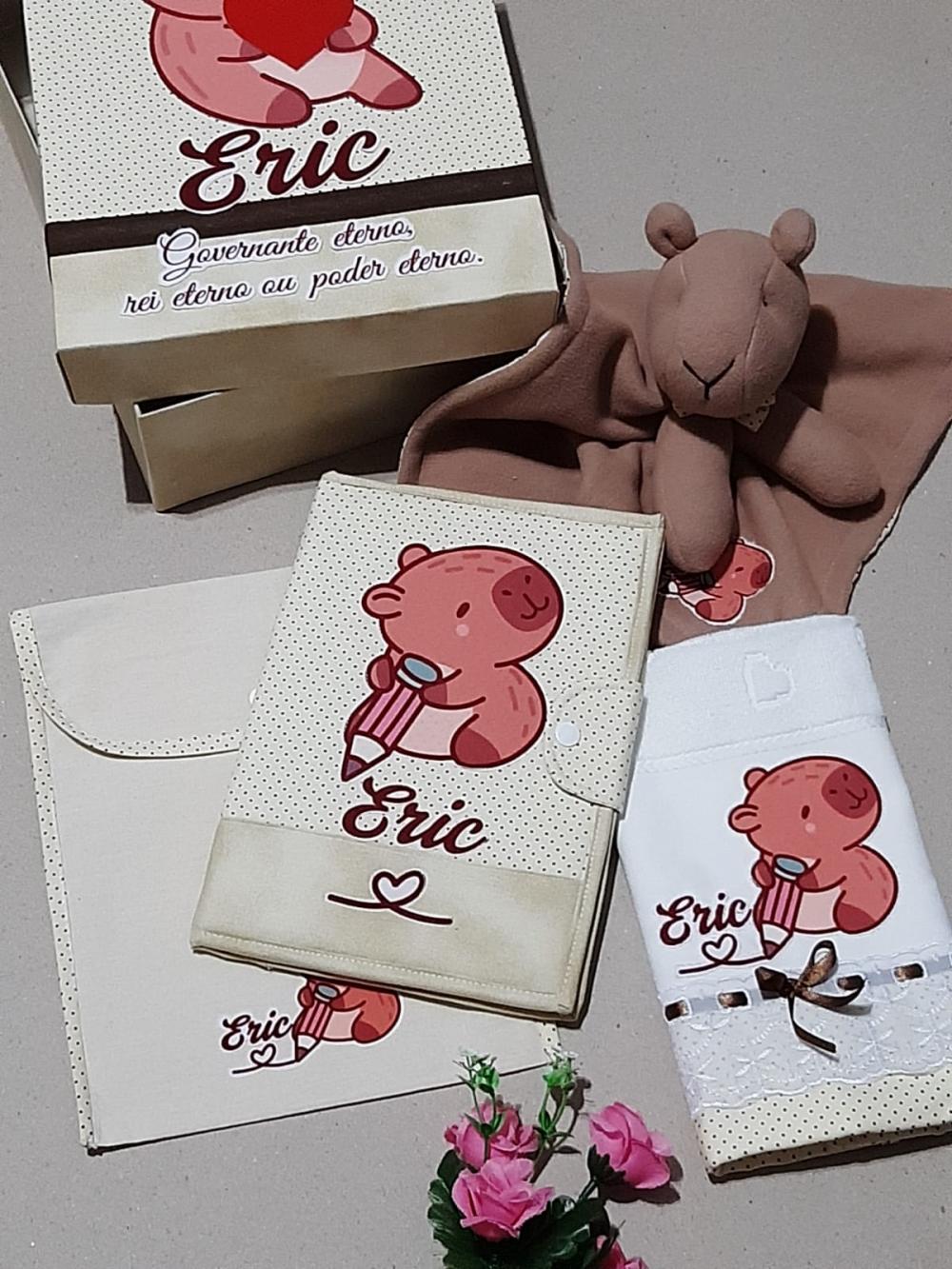 Caixa de Presente Personalizada para Bebê Tema Capivara – Mimo