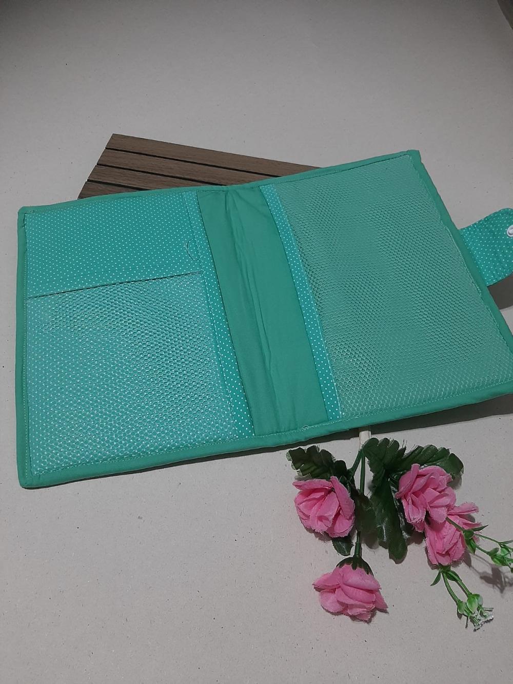 Capa para Caderneta de Vacinas Personalizada - Mimos na Caixa