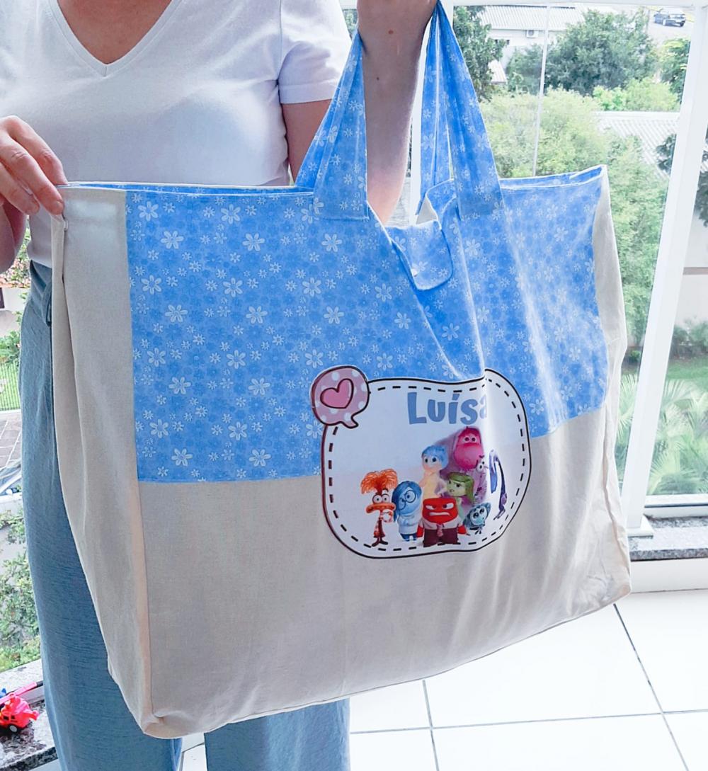 Kit creche personalizado: almofada, sacola para cobertas e toalhi