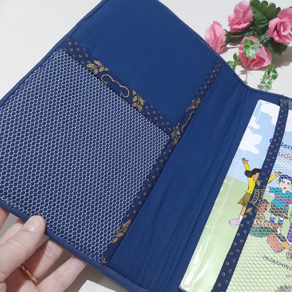 Capa para Caderneta de Vacinação com Porta Documentos - Tema e