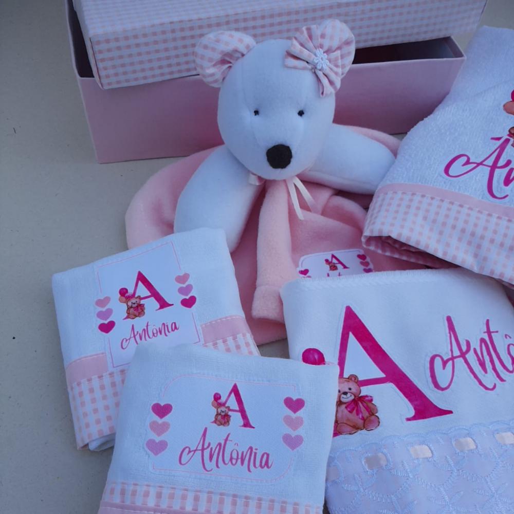 Caixinha Presente Bebê Personalizada - Naninha, babitas, toalhin