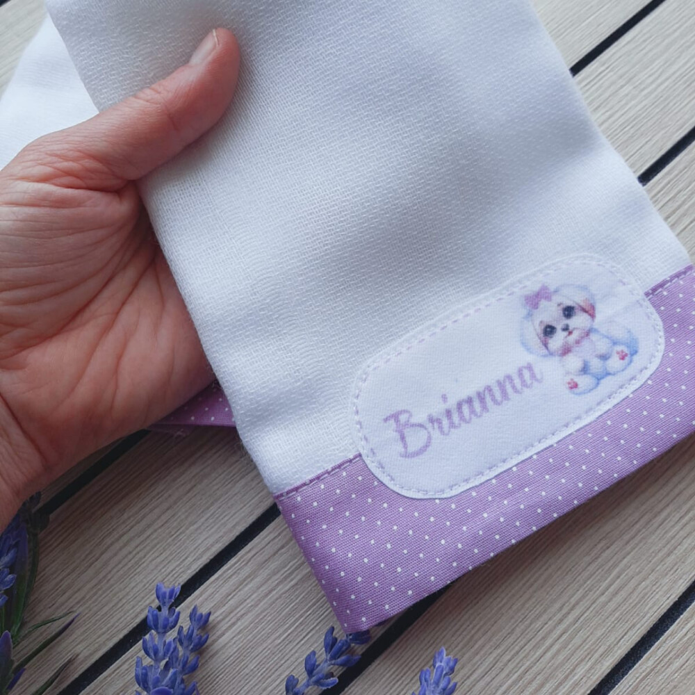 Kit para Bebê Personalizado – Toalha de Banho, Babitas e Caixa