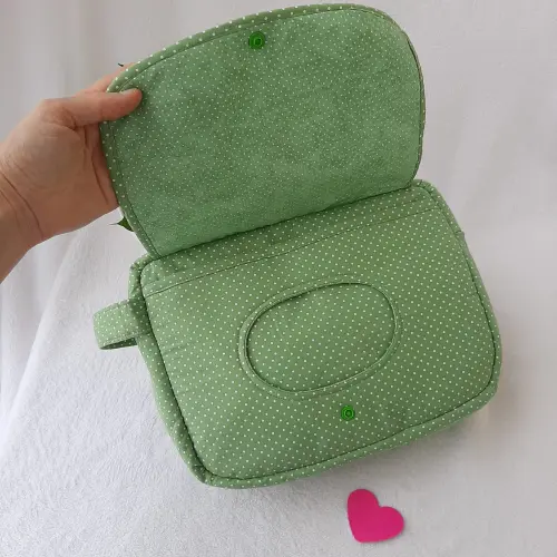 Necessaire porta-fraldas e lenços umedecidos Ursinho