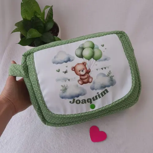 Necessaire porta-fraldas e lenços umedecidos Ursinho