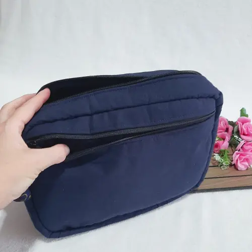 Necessaire Porta-fraldas e capa para caderneta de vacinação Urs