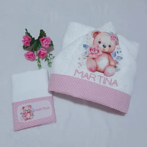 Toalha de banho com capuz para bebê e babita Ursinha Rosa