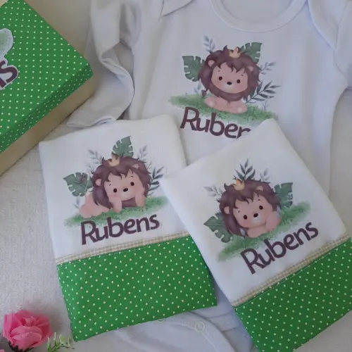 Caixinha Presente Bebê Personalizada - Body e babita Leãozinho