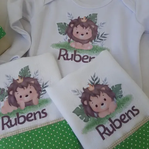 Caixinha Presente Bebê Personalizada - Body e babita Leãozinho