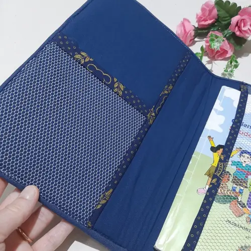 Capa para Caderneta de Vacinação com Porta Documentos - Tema e