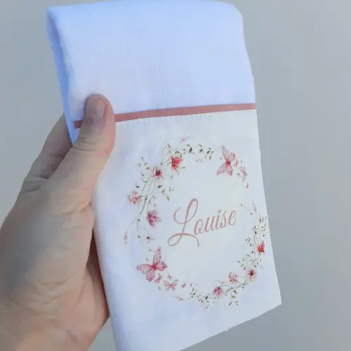 Kit Bebê Personalizado - Manta e Cueiro Flanelados e 2 Toalhinha