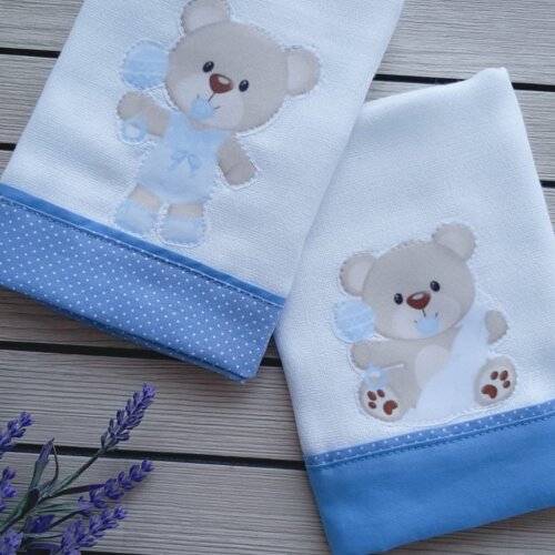 Fraldinhas de boca personalizadas - 2 unidades - Tema a Escolha